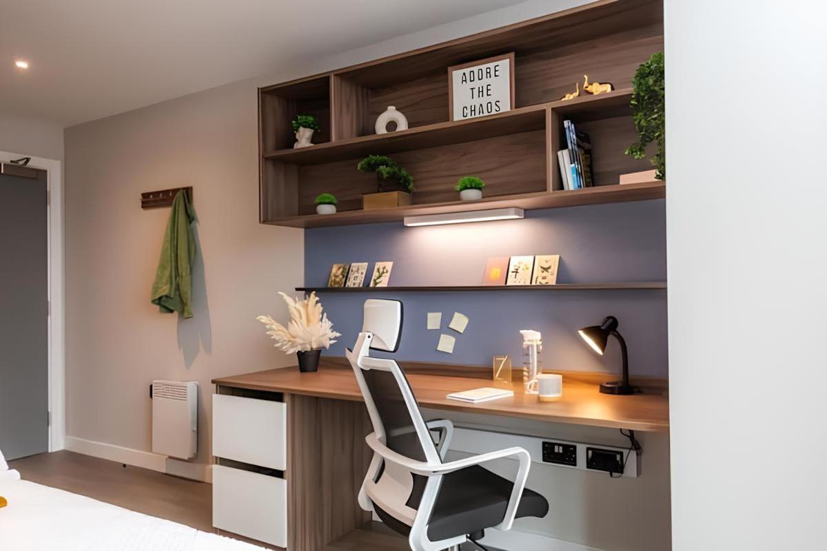 Apartment Cushy And At Nelson Place For Students Only